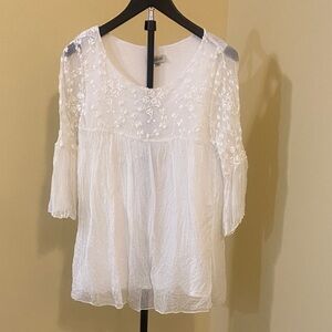 Chic White Embroidered Women's Blouse